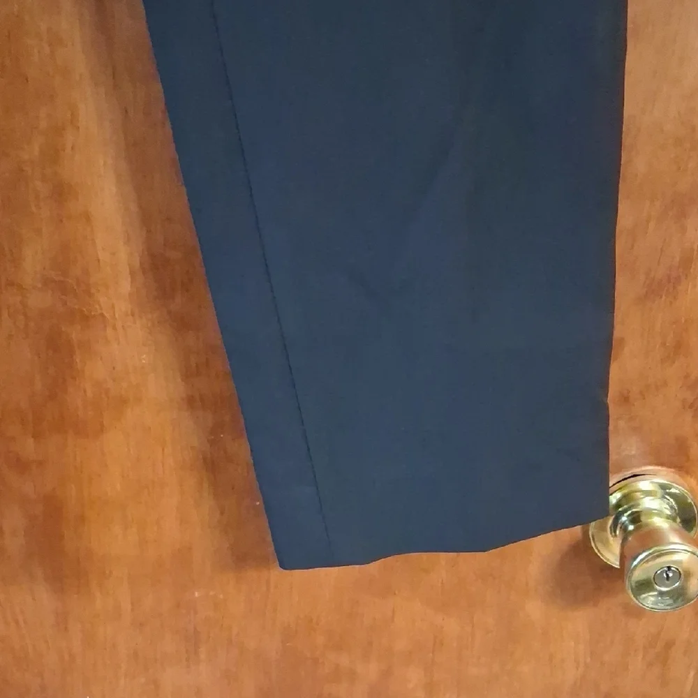 Lafayette 148 New York Black Trousers - Picture 5 of 6